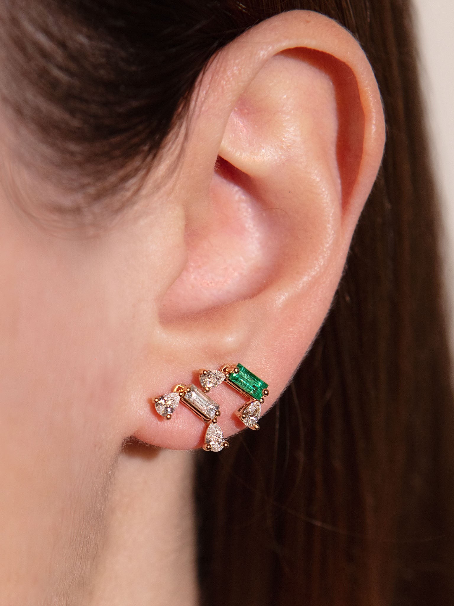 Dancing Diamonds baguette earring